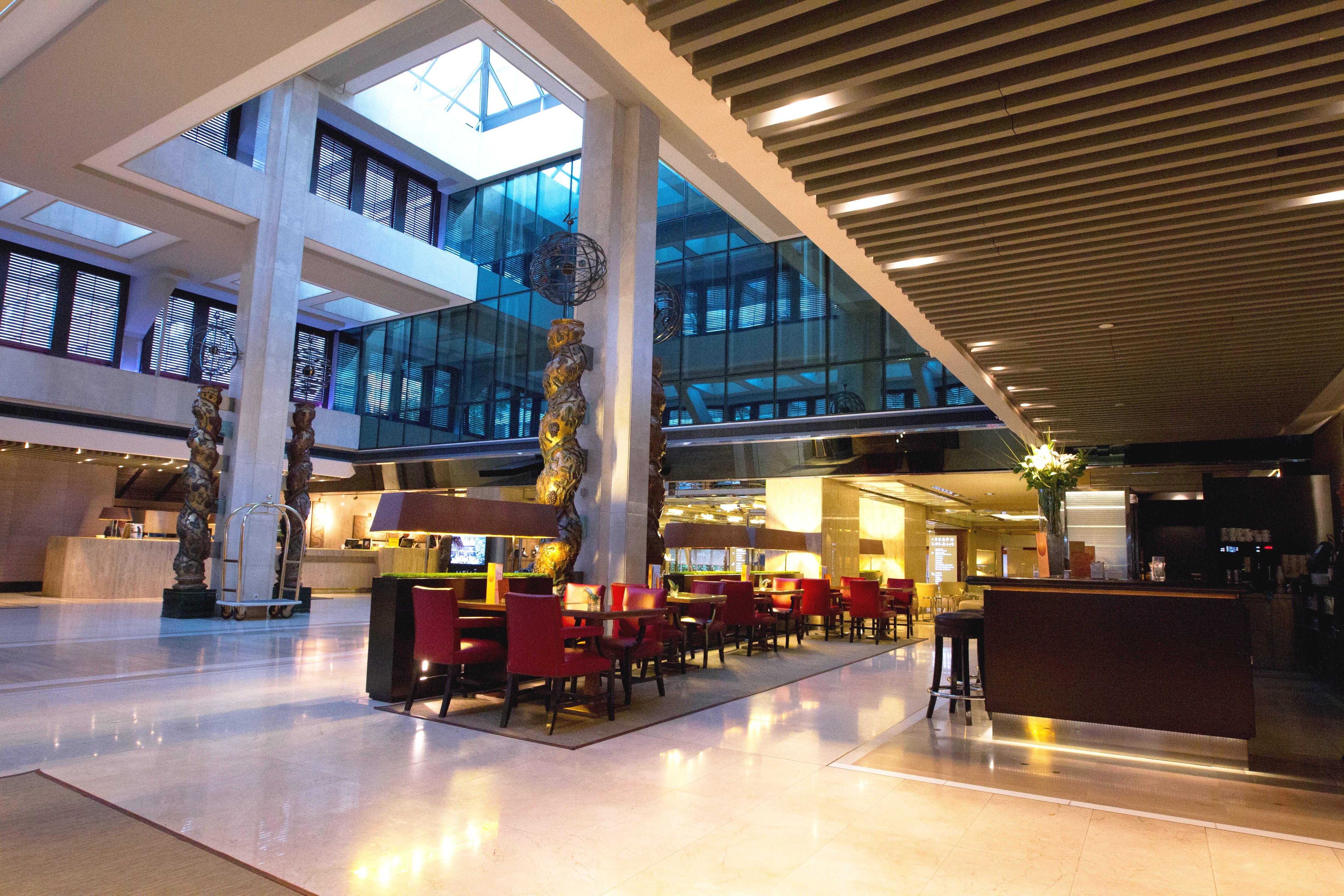 Melia Castilla Madrid Interior photo