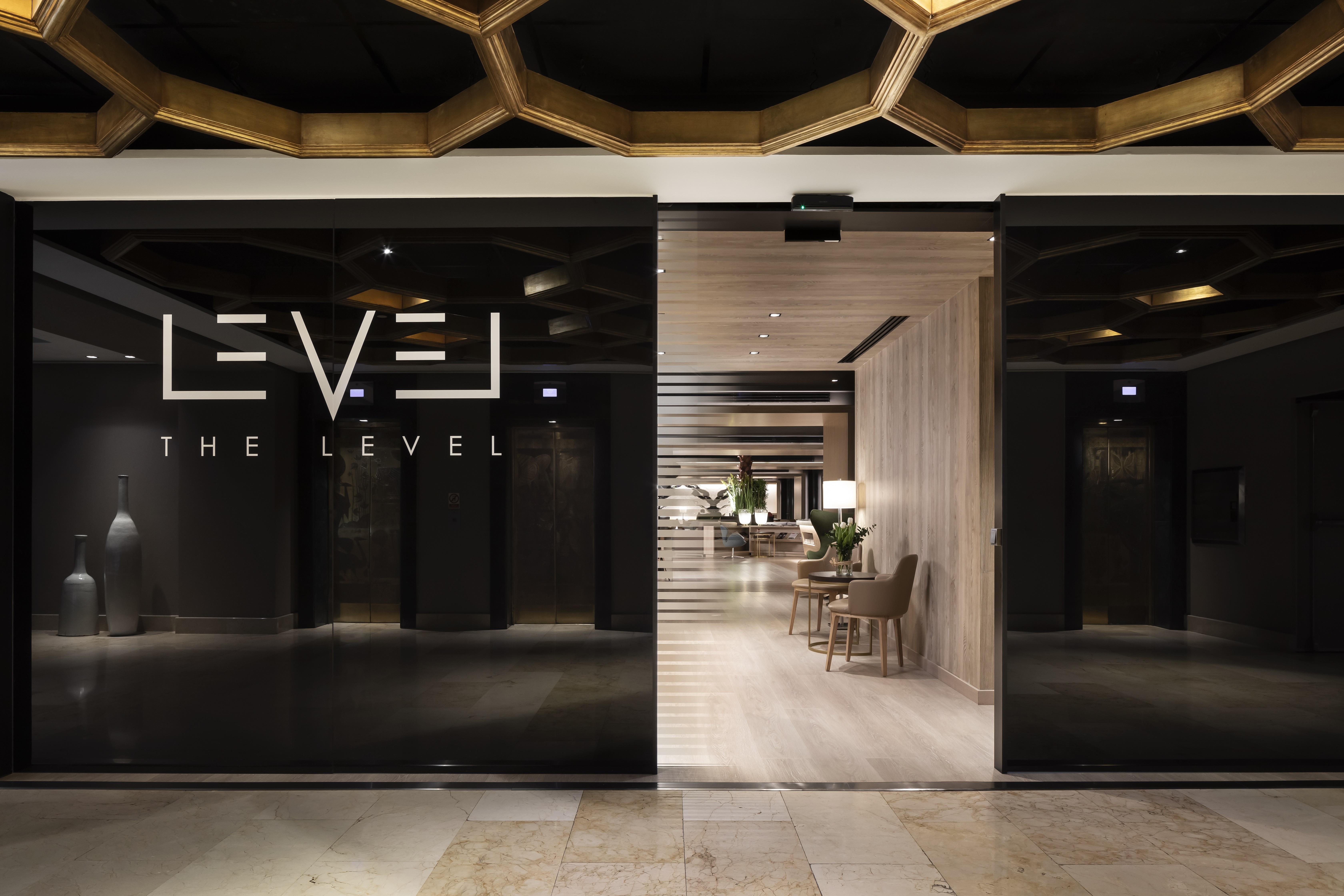 Melia Castilla Madrid Exterior photo