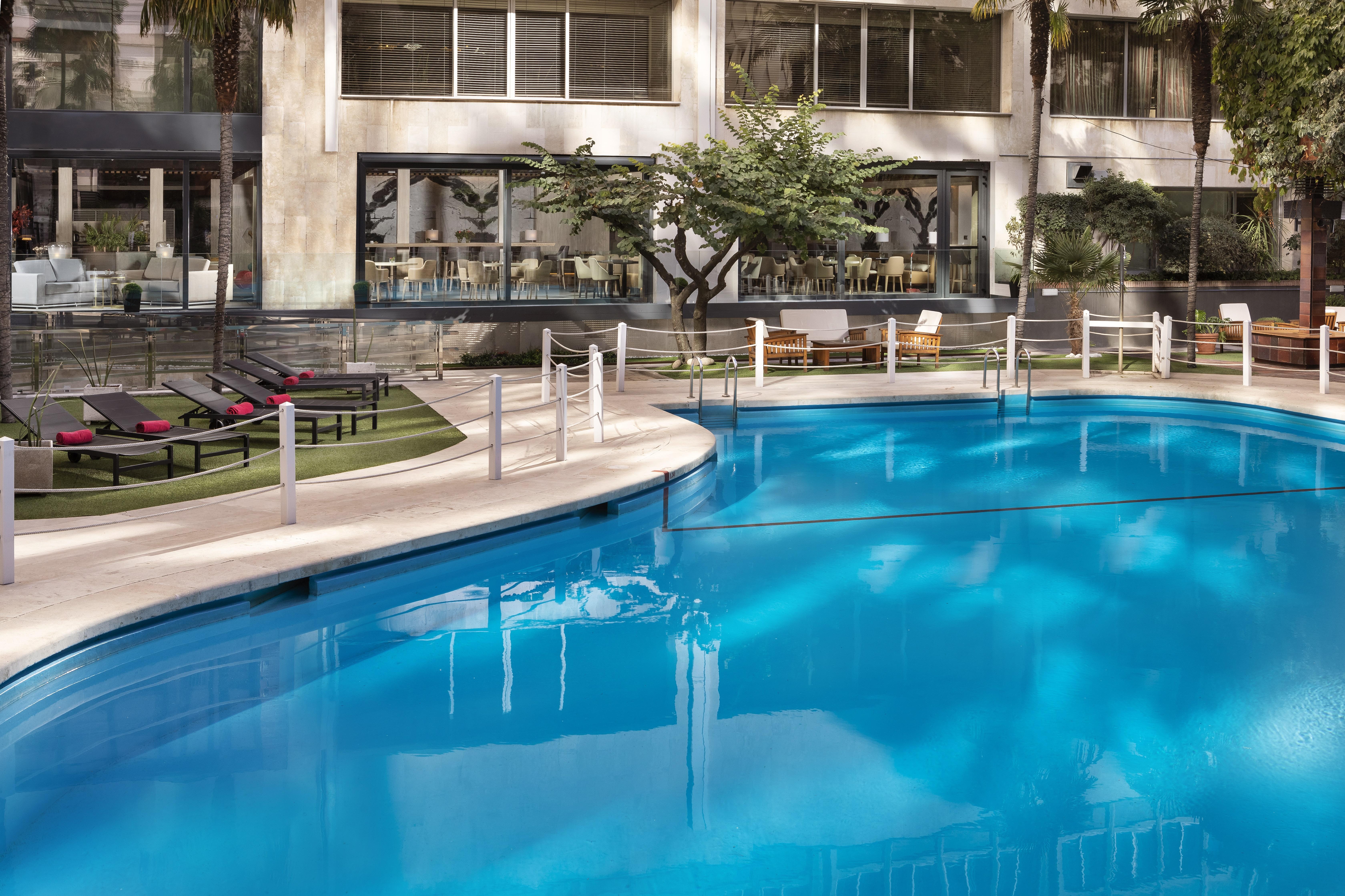 Melia Castilla Madrid Exterior photo