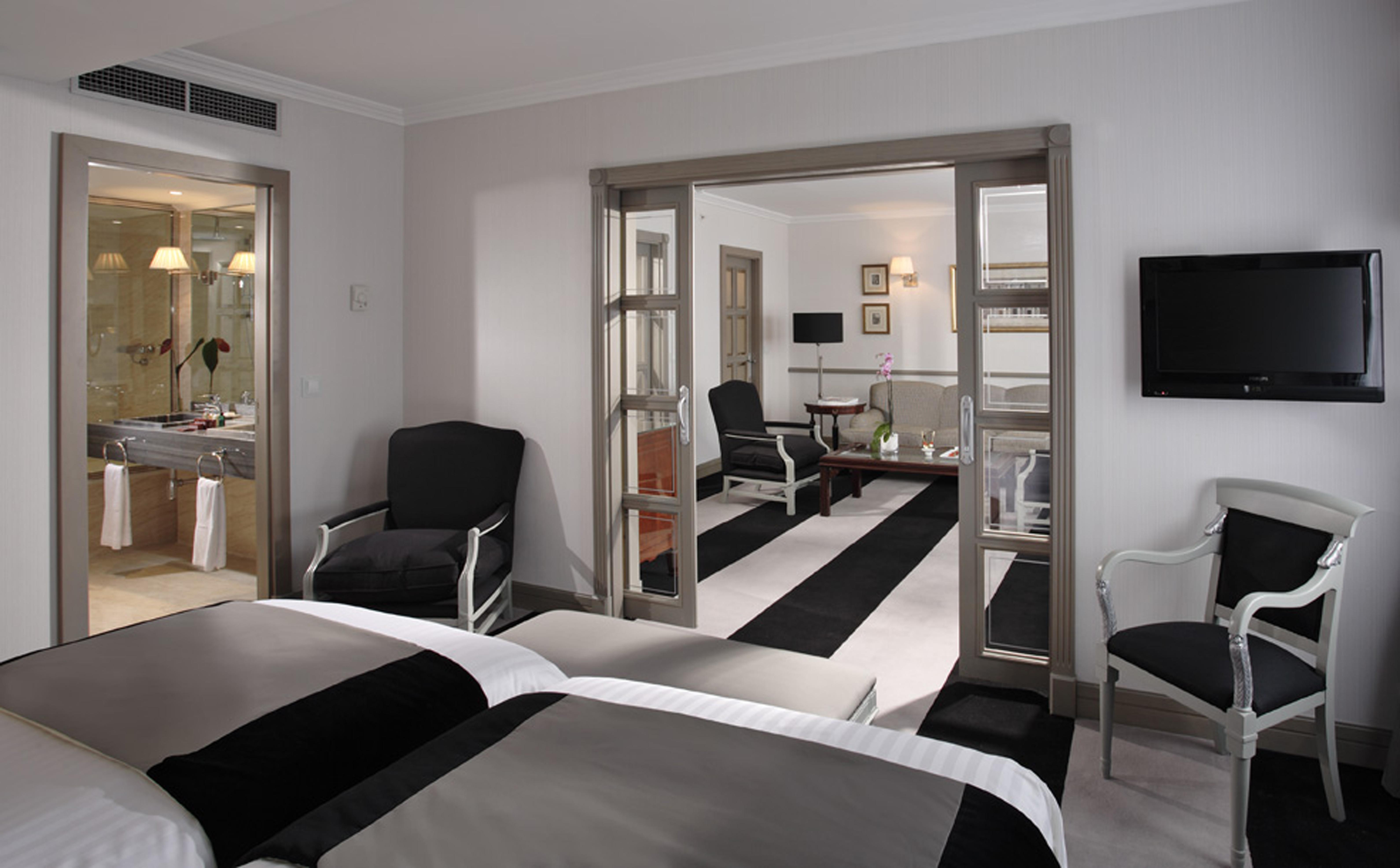 Melia Castilla Madrid Room photo
