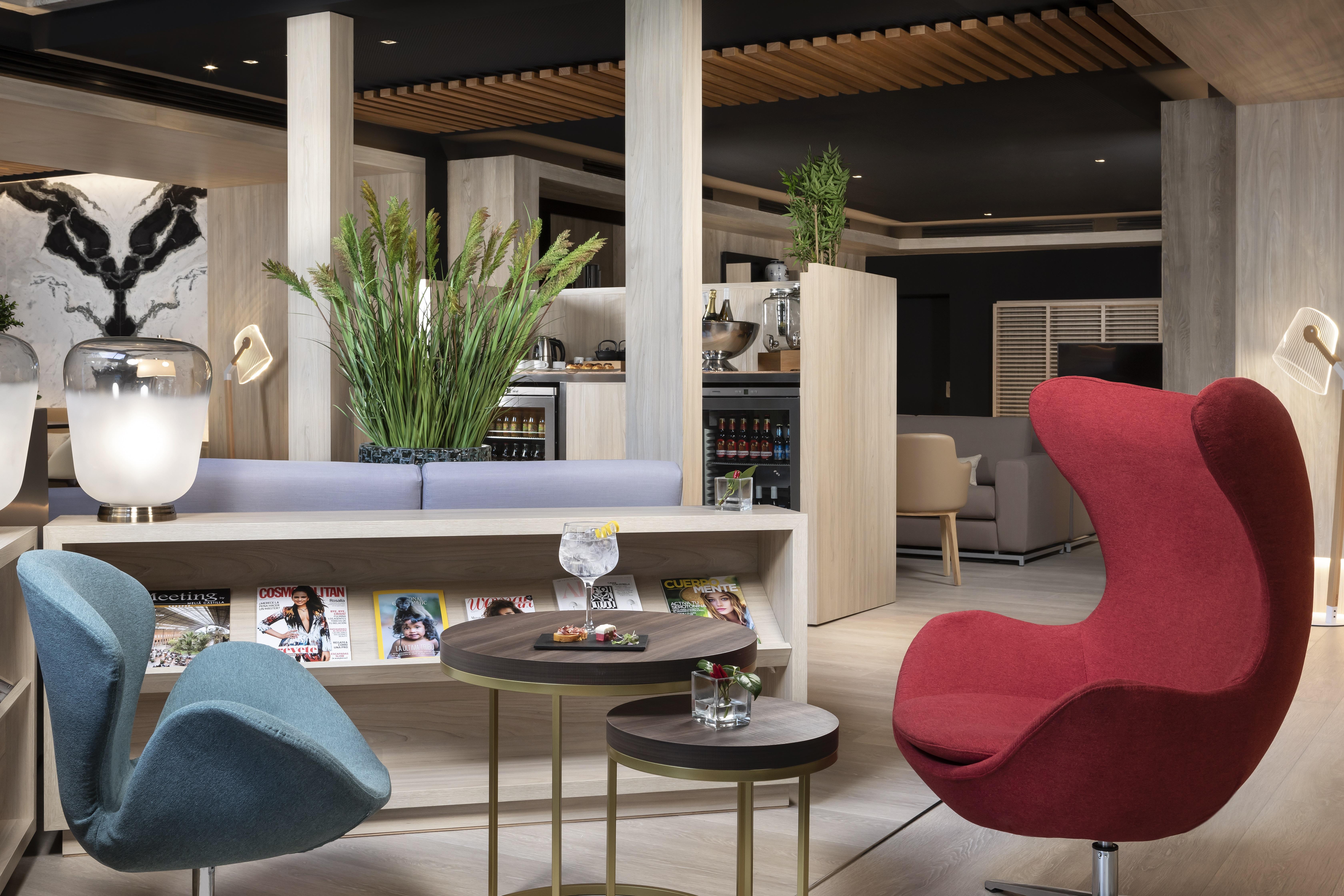 Melia Castilla Madrid Exterior photo